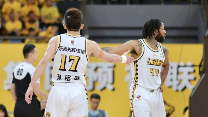 CBA总决赛G4：广厦加时险胜北京 总比分3-1夺赛点